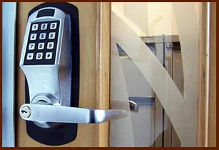 Mountain Lakes Locksmith Mountain Lakes, NJ 973-339-5372 - 10-63-commercial-lock